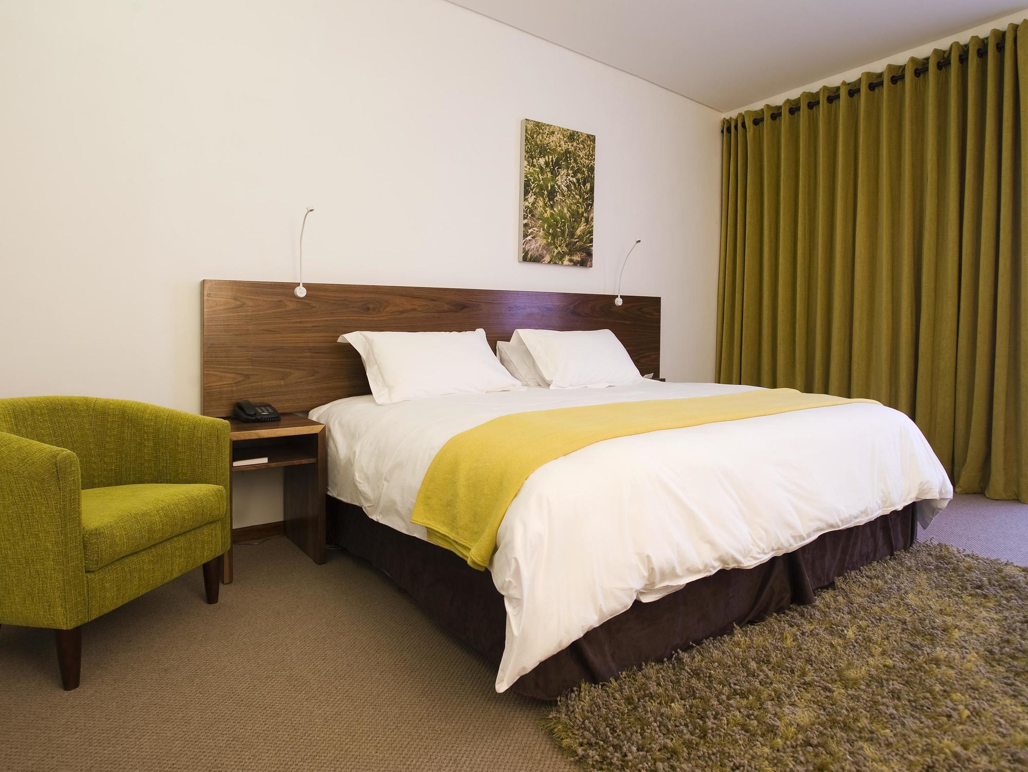 Golden Gate Hotel And Chalets Clarens Eksteriør billede