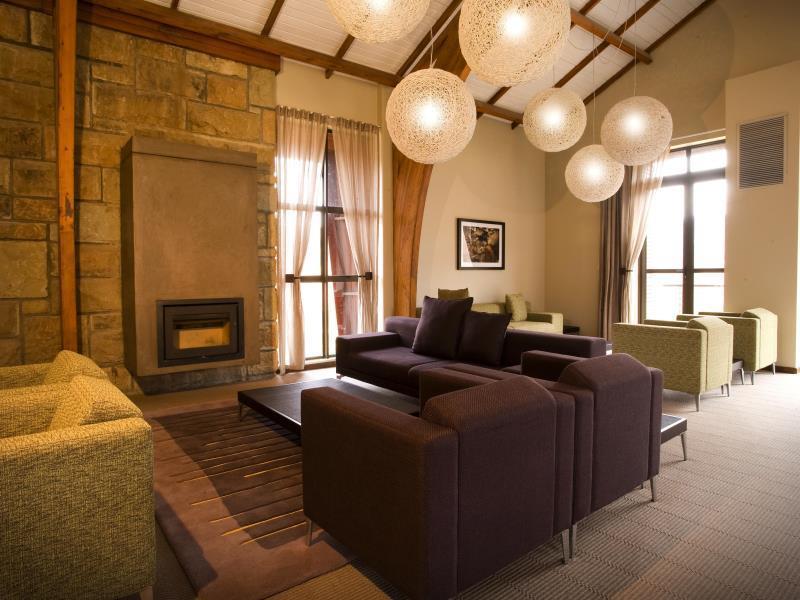 Golden Gate Hotel And Chalets Clarens Eksteriør billede